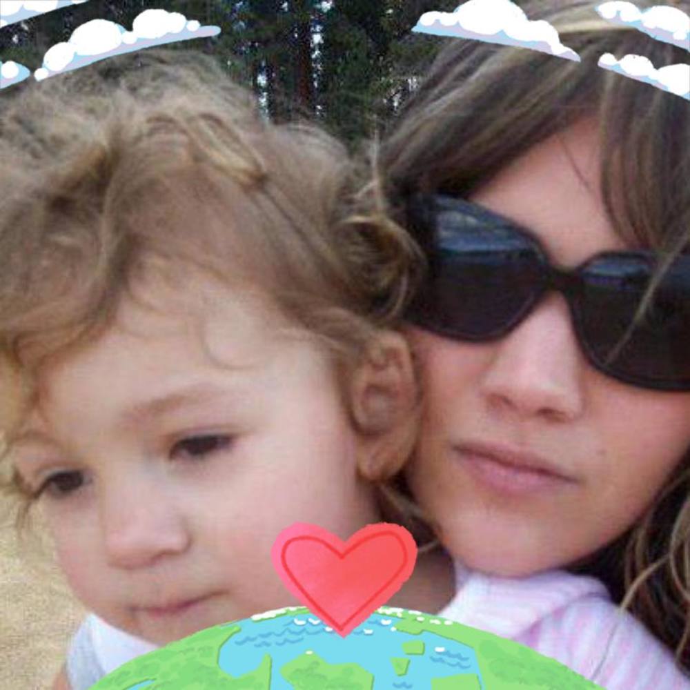 Meet your Posher, Laurel